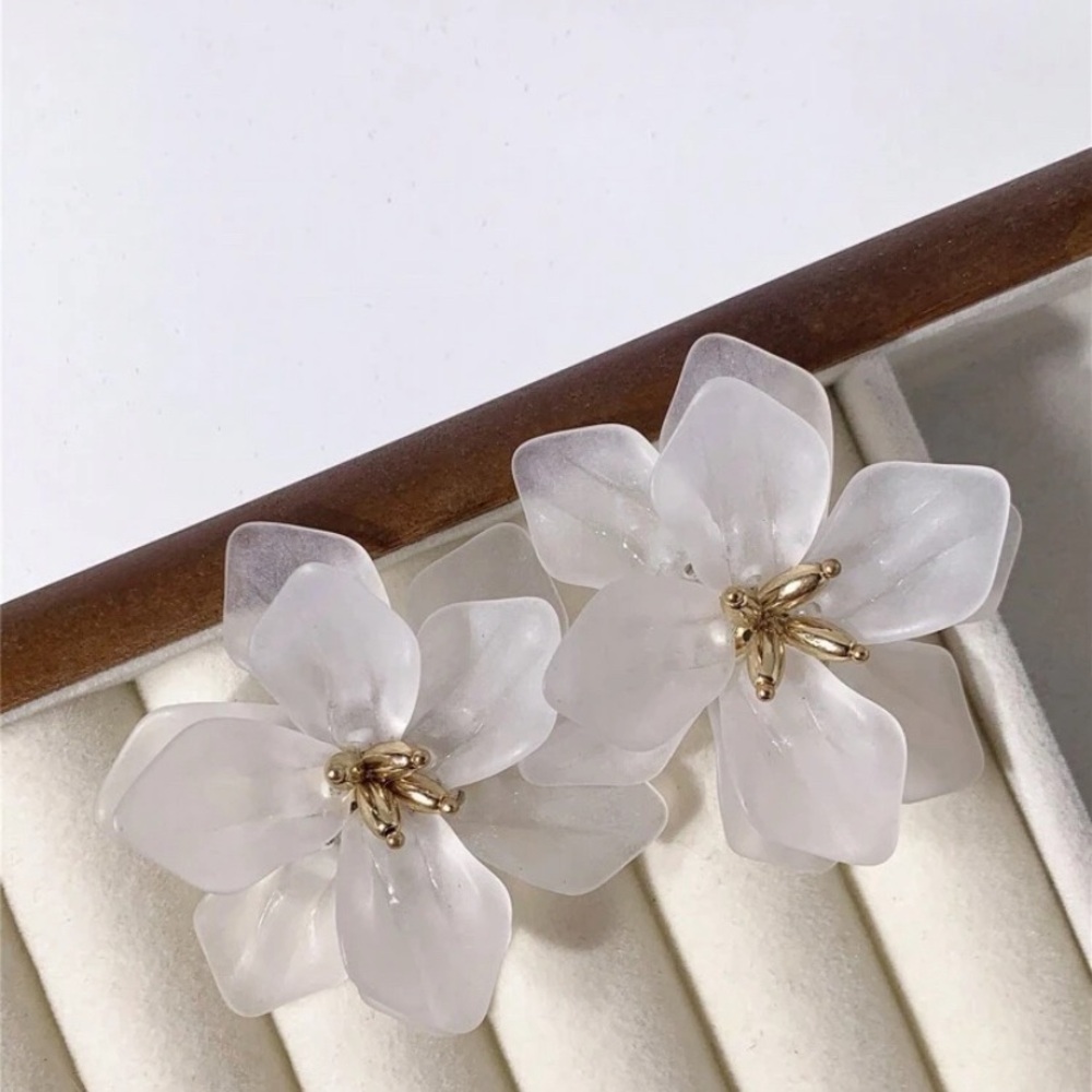 Sweet Vintage Big Flower Lotus Women’s Bohemian Style Vacation Earrings & Ring